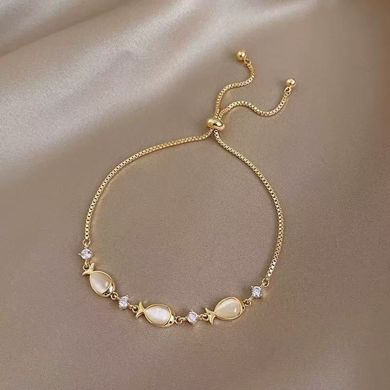 Celestia | Pearl Bracelet